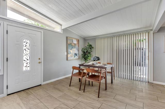 1369 Bal Harbor Way, San Jose CA: https://media.crmls.org/mediaz/2126c888-3ba2-4d38-ac96-8de33ca74fa9.jpg