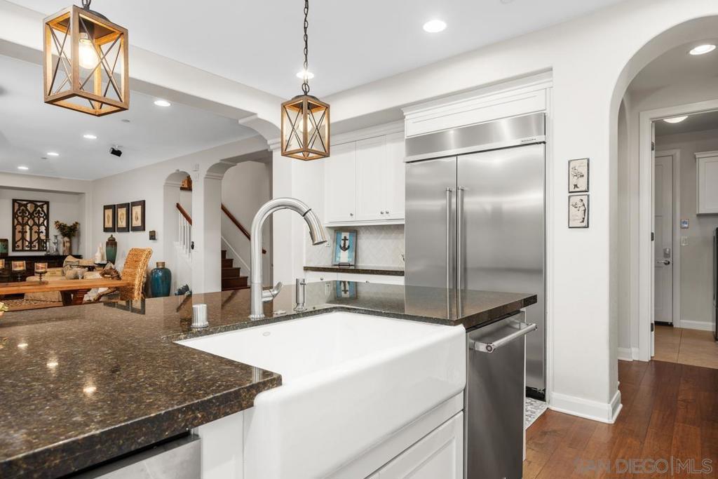 2819 Lido Pl - photo 7