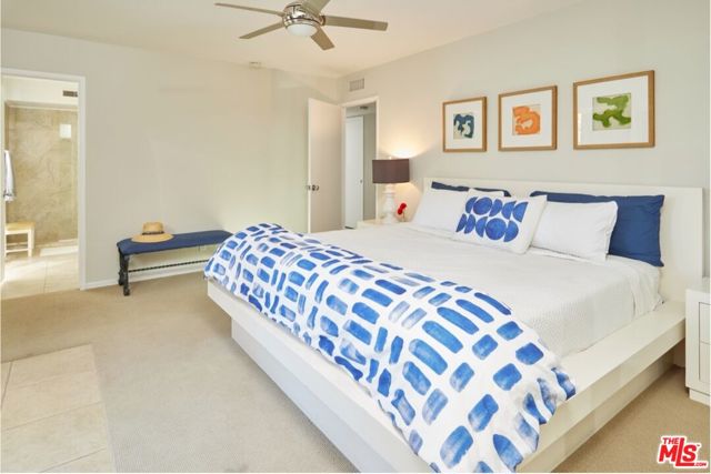 2291 E Calle Papagayo, Palm Springs CA: https://media.crmls.org/mediaz/212b3897-ac2a-428e-aac8-896f5da43a5d.jpg