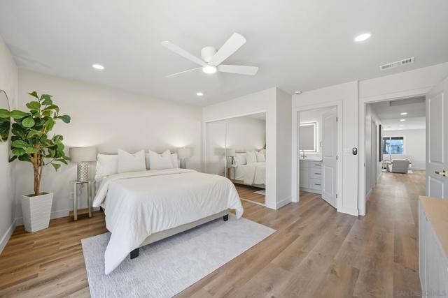 2525 Inman Ct, San Diego CA: https://media.crmls.org/mediaz/212f178a-e212-4606-8fb7-608310c646e4.jpg