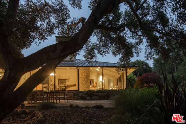 650 San Ysidro Road, Santa Barbara CA: https://media.crmls.org/mediaz/212fca46-5bdf-4782-a150-dd426da25058.jpg