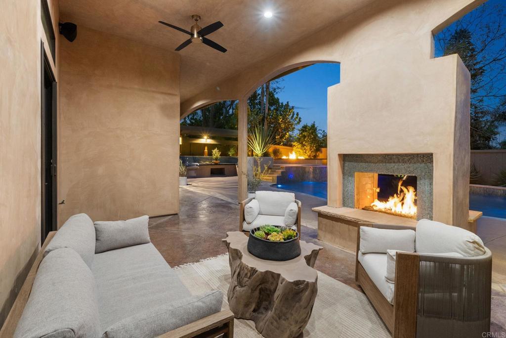 2398 Prince Way