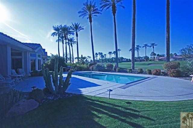 78786 Gorham Lane, Palm Desert CA: https://media.crmls.org/mediaz/2130fb79-8d0b-4806-8d20-d61dd42befd4.jpg