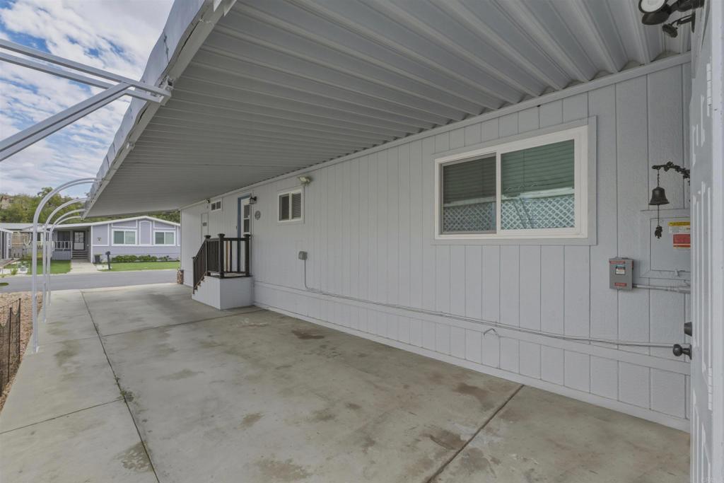 200 Emerald Drive - photo 20