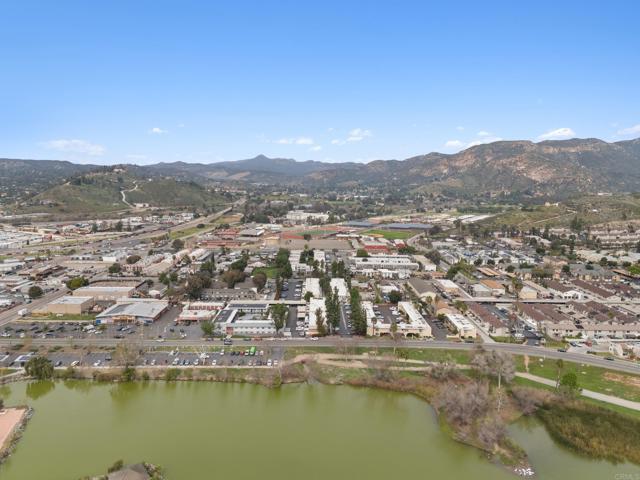 Detail Gallery Image 26 of 29 For 12616 Lakeshore Dr #3,  Lakeside,  CA 92040 - 2 Beds | 2 Baths