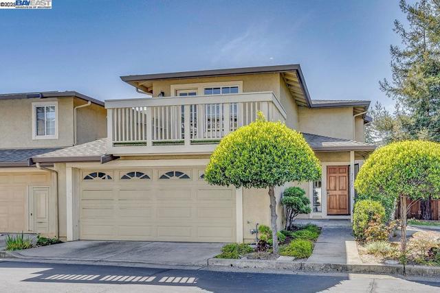 21917 Nugget Canyon Dr, Castro Valley CA: https://media.crmls.org/mediaz/21342b15-4a46-4d46-aa73-515d4dcdc563.jpg