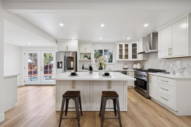 33 Seville Way, San Mateo CA: https://media.crmls.org/mediaz/2136e2f7-f188-46b8-ad82-ce0b83dafbff.jpg