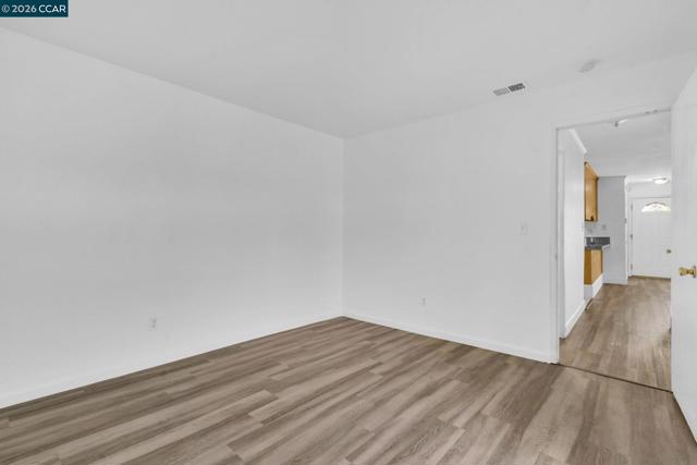 2607 Ithaca Ct., Antioch CA: https://media.crmls.org/mediaz/21371abd-ddd2-48fd-9e94-a189f70207eb.jpg