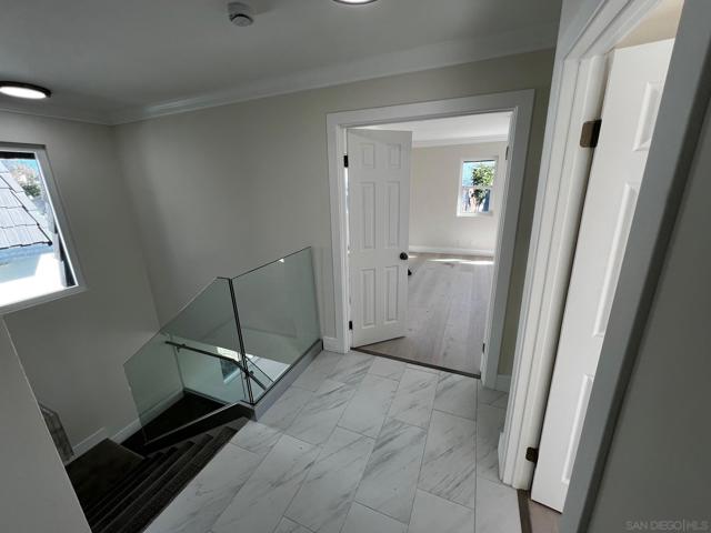 11524 Azucena Dr, San Diego CA: https://media.crmls.org/mediaz/21377da3-9e0b-4487-ae15-80cf006c933d.jpg