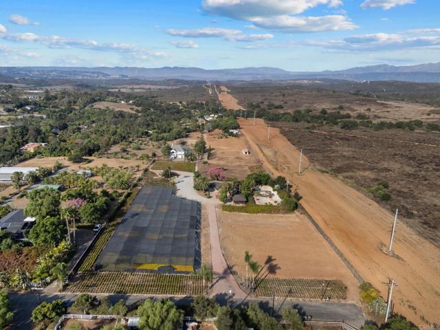 Detail Gallery Image 5 of 51 For 3519 Cazador Ln, Fallbrook,  CA 92028 - 3 Beds | 2 Baths