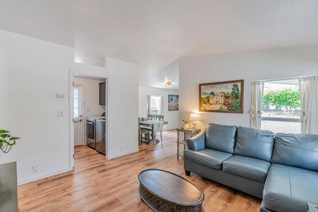 356 Reservation Road, Marina CA: https://media.crmls.org/mediaz/2137fceb-2598-4f60-8418-62f06dcb1c6b.jpg