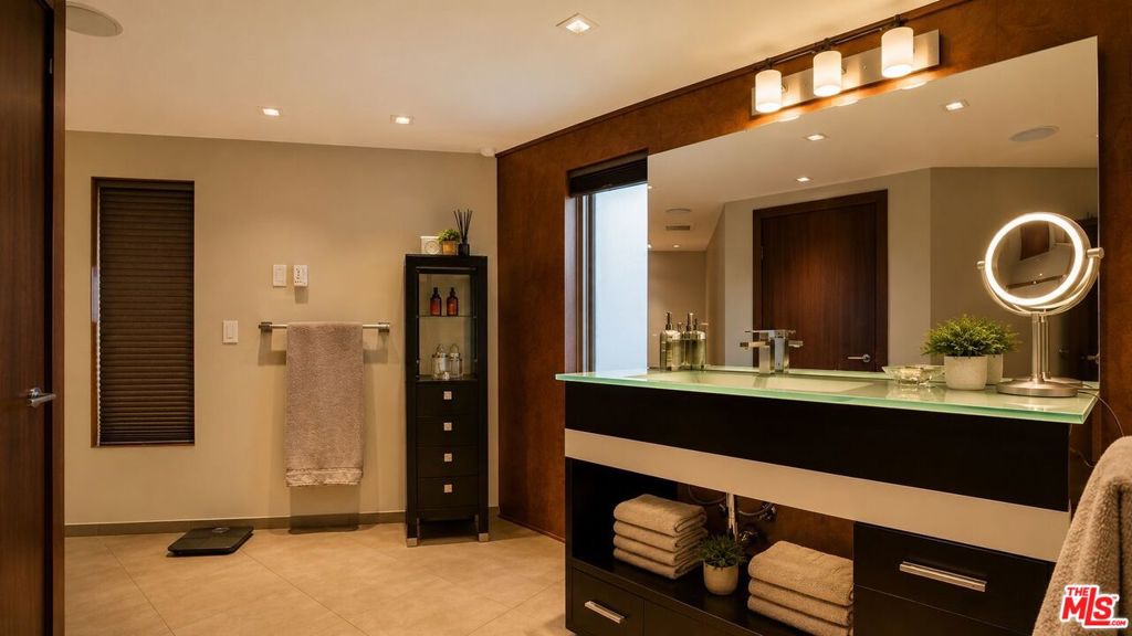 MLS #26847781 image #37