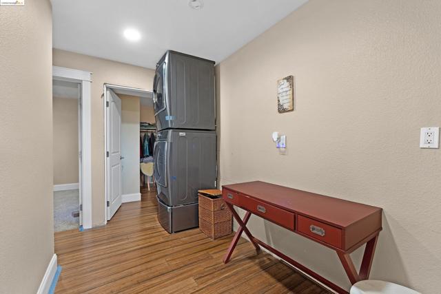 Image 18 of 42 For 28016 Whitestone Ct
