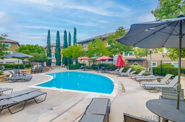 43 Via Sovana, Santee CA: https://media.crmls.org/mediaz/213aaa0e-5eab-4df7-8888-732bf98c5c6b.jpg