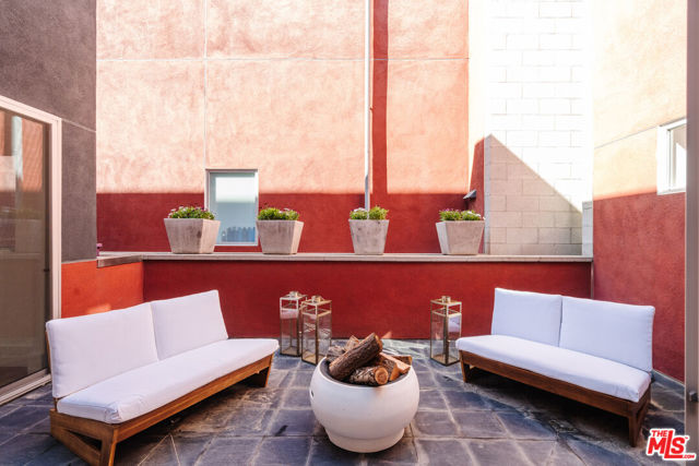 Image 29 of 74 For 1320 Abbot Kinney Boulevard
