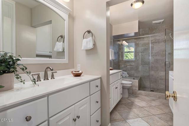 423 Lakeview Road, Pasadena CA: https://media.crmls.org/mediaz/213b1983-9804-4634-b7ab-a177c2780871.jpg