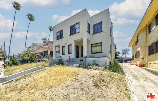 2038 Hollenbeck Drive, Los Angeles CA: https://media.crmls.org/mediaz/213b4a9f-d66f-400c-a545-29f51f616717.jpg