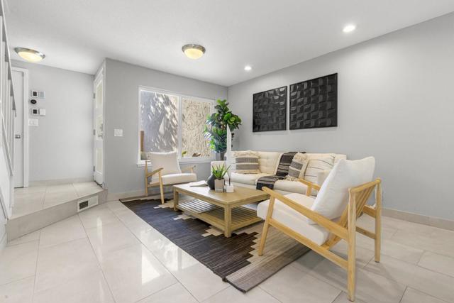 230 Elm Wood Court, Los Gatos CA: https://media.crmls.org/mediaz/213b89de-ebba-46b5-9d82-3beb3170f7f6.jpg