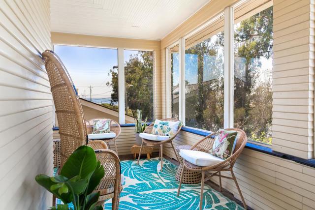 21130 E Cliff Drive, Santa Cruz CA: https://media.crmls.org/mediaz/213cc2b8-b997-4d13-aec6-eb34a56b4e44.jpg