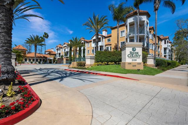 2150 Camino De La Reina, San Diego CA: https://media.crmls.org/mediaz/213ce46e-675c-4683-9064-4d7d36d3f4b0.jpg