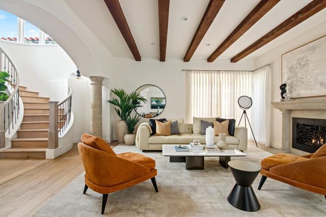 7729 Ivanhoe Avenue, La Jolla CA: https://media.crmls.org/mediaz/213d4503-bb83-41fa-8643-c2d9d484fa3e.jpg