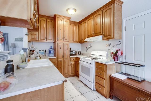 1828 34 B Avenue, National City CA: https://media.crmls.org/mediaz/213e3443-b6b5-4eab-82c0-3fdd5475dac3.jpg