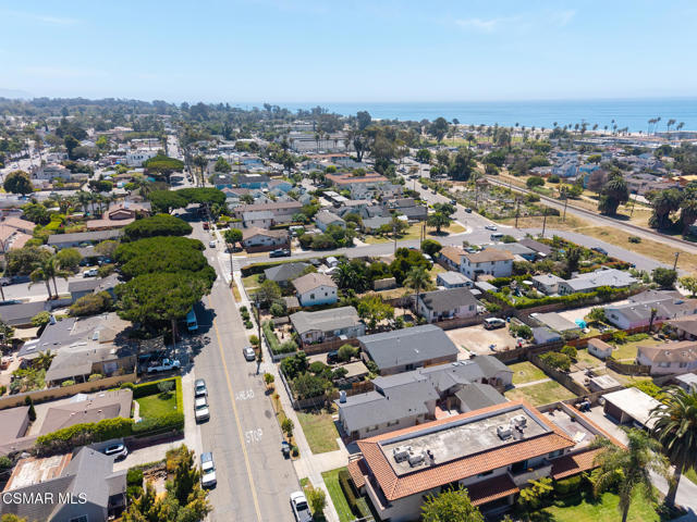 4727 7th Street, Carpinteria CA: https://media.crmls.org/mediaz/213e70bc-f35d-4096-9c90-52004d1744aa.jpg