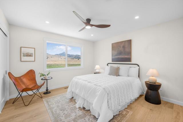 461 Morada Lane, Hollister CA: https://media.crmls.org/mediaz/213f625a-017e-4833-8e3a-410017c8da41.jpg