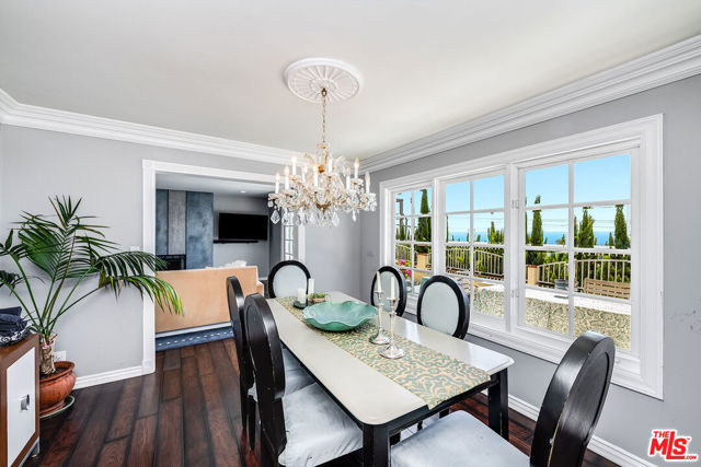 2223 Mcrae Drive, San Pedro CA: https://media.crmls.org/mediaz/213fef8f-43b1-497d-8ab8-1f9495ee61d0.jpg