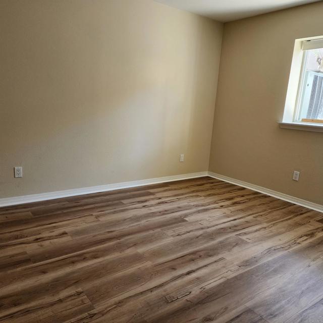 Detail Gallery Image 15 of 44 For 4035 Bluff View Way, Carlsbad,  CA 92008 - 4 Beds | 2/1 Baths