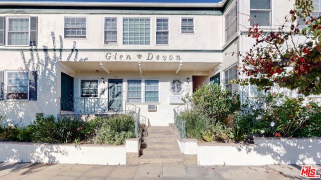 1301 Devon Ave, Los Angeles, CA 90024