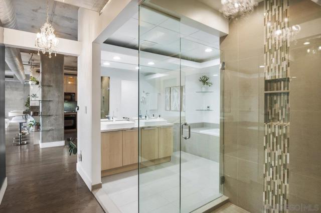 877 Island Ave, San Diego CA: https://media.crmls.org/mediaz/21417d6b-15c1-46e4-850f-dc88abec0b33.jpg