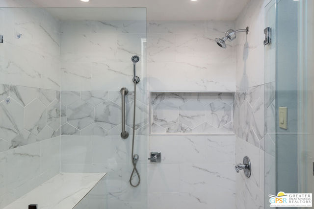 422 Forest Hills Drive, Rancho Mirage CA: https://media.crmls.org/mediaz/2141f203-ba0f-46a3-9240-23c7bb0a4abf.jpg