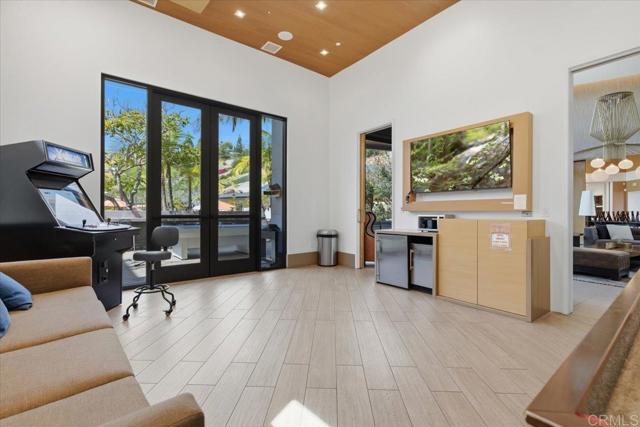 Detail Gallery Image 31 of 48 For 2510 Aperture Circle, San Diego,  CA 92108 - 3 Beds | 2/1 Baths