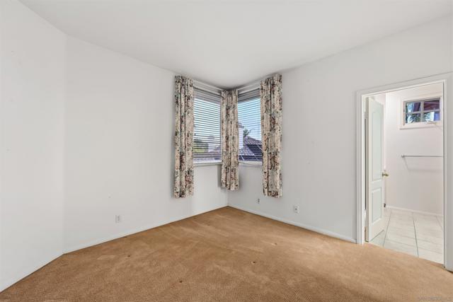 Image 30 of 53 For 516 Camino Bailen