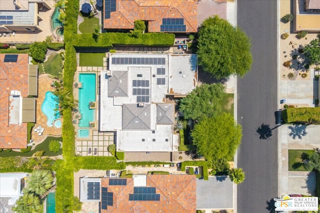 39700 Keenan Drive, Rancho Mirage CA: https://media.crmls.org/mediaz/2144176a-0006-4327-81ef-3af54e8c7271.jpg