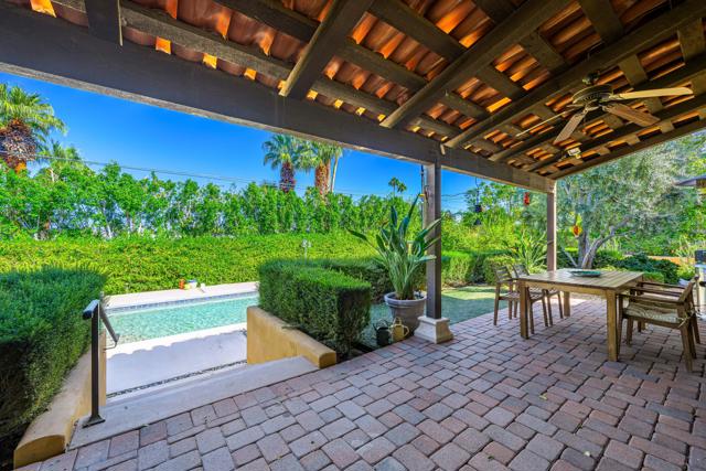 73342 Bursera Way, Palm Desert CA: https://media.crmls.org/mediaz/214485cb-680b-471f-9c33-310d9a79cb85.jpg