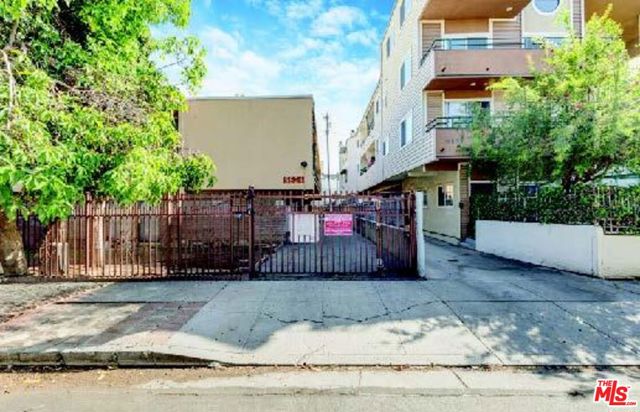 5824 Virginia Avenue photo 2