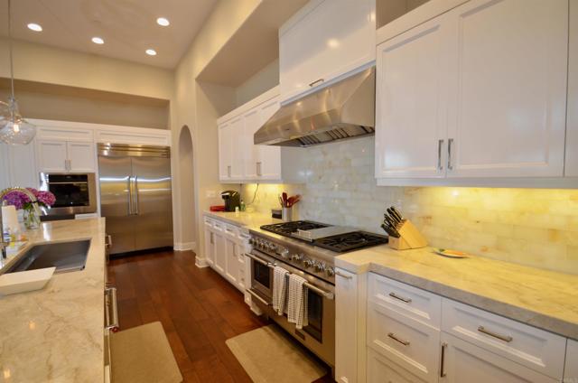 6796 St Andrews Road, Rancho Santa Fe CA: https://media.crmls.org/mediaz/2145051e-2ae7-420a-a0ba-f2632dd96f0d.jpg