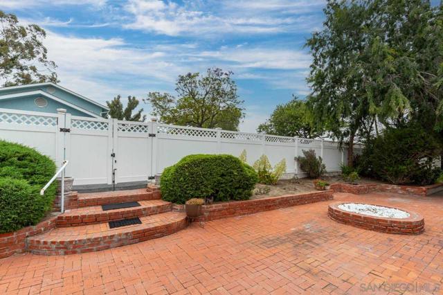 874 Hacienda Drive, El Cajon CA: https://media.crmls.org/mediaz/21453585-79bb-4945-ad6d-6bbdceebc758.jpg