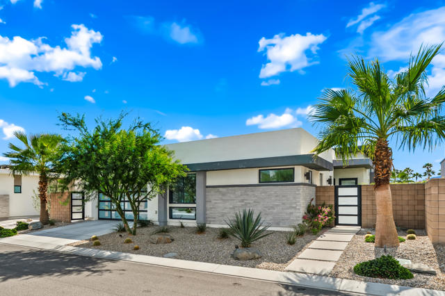 4384 Arcada Street, Palm Springs, CA 92262