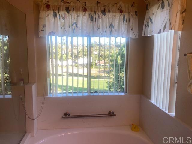 30919 Brassie Lane, Temecula CA: https://media.crmls.org/mediaz/21461cf8-e985-4b14-8642-dd7baceebb5e.jpg