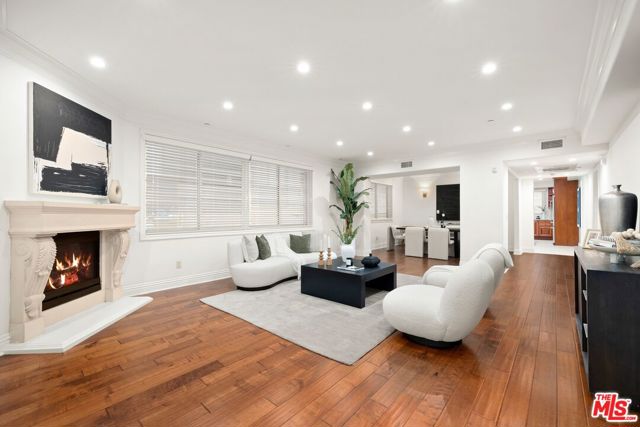 Drew Fenton | 11749 Goshen Avenue Los Angeles CA | MLS: 7520215 Drew Fenton | 11749 Goshen Avenue Los Angeles CA | MLS: 7520215