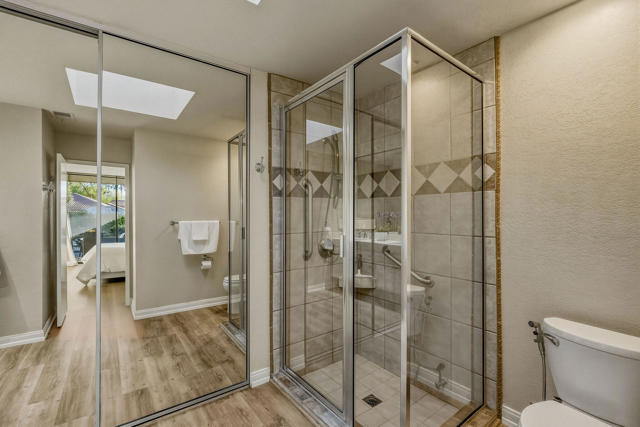 303 Villena Way, Palm Desert, CA 92260