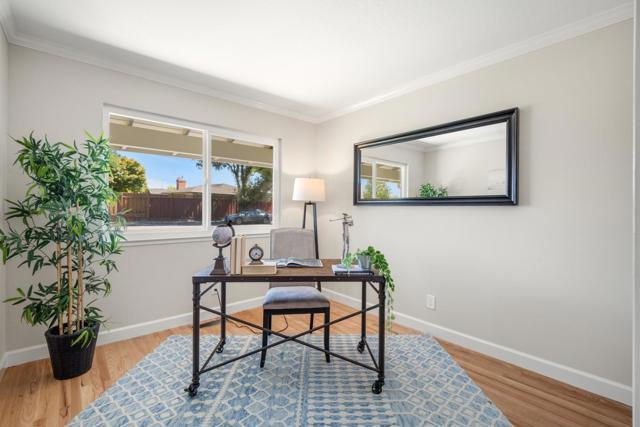 Image 16 of 41 For 1637 Hyde Drive