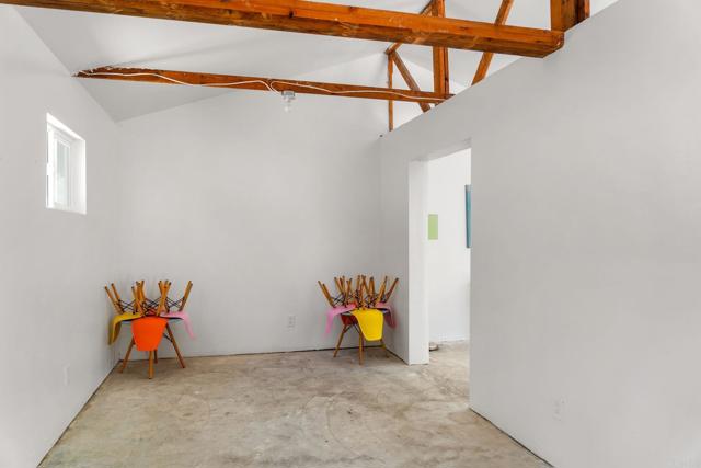 9115 Harmony Grove Road, Escondido CA: https://media.crmls.org/mediaz/214b2c27-6e2f-45bf-a7ff-afe2a84a866d.jpg