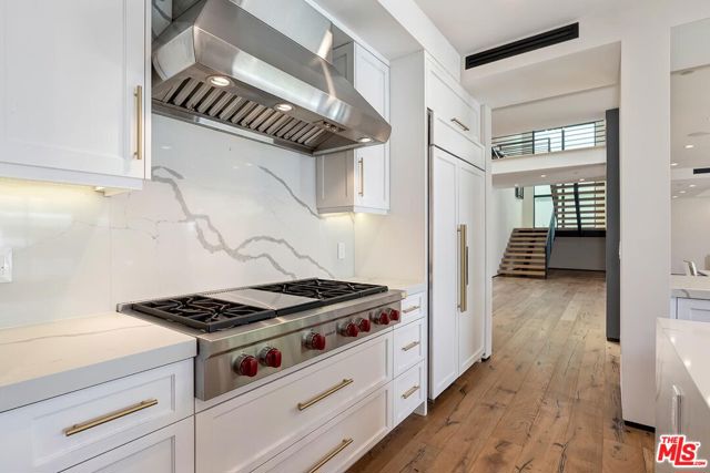6115 W 6th Street, Los Angeles CA: https://media.crmls.org/mediaz/214bd71d-232e-44ae-a1c1-6694fa58255e.jpg