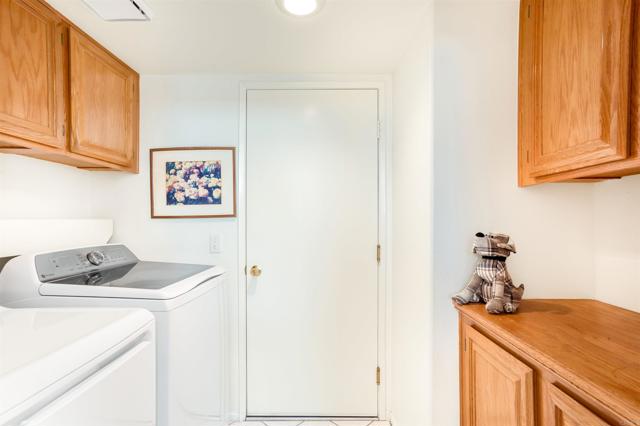 Detail Gallery Image 15 of 47 For 6004 Lake Buena Vista Way, Banning,  CA 92220 - 2 Beds | 3 Baths