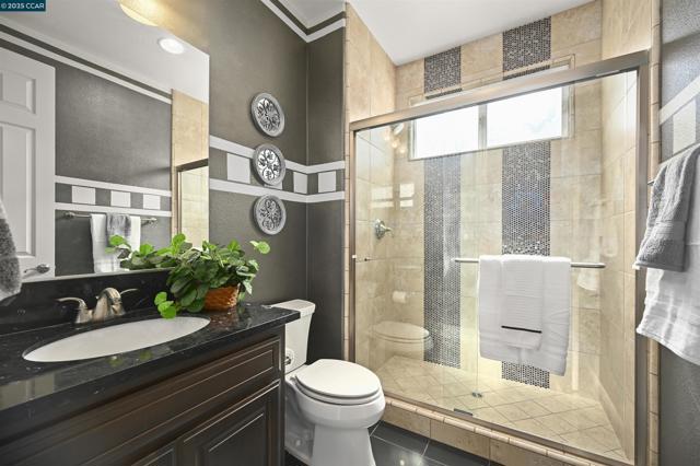 Image 33 of 60 For 3188 Ashbourne Cir