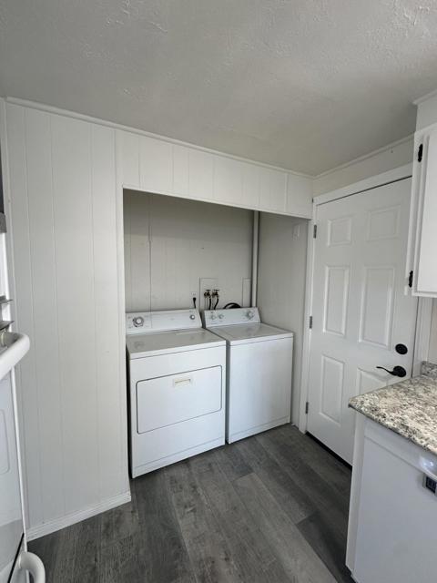 14777 Palm Drive, Desert Hot Springs CA: https://media.crmls.org/mediaz/215035c1-70df-4edd-b3a9-a9340ee277d8.jpg